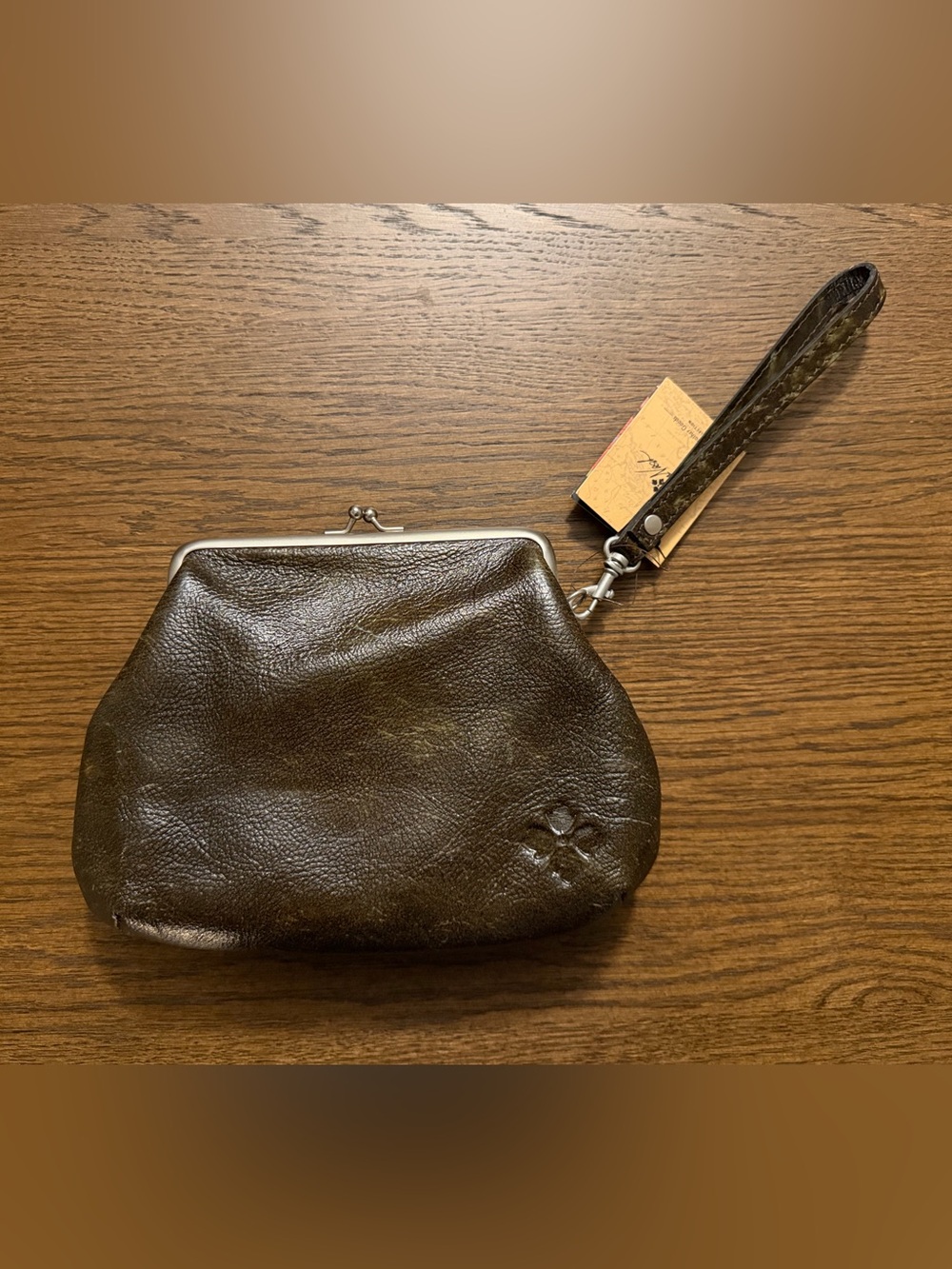 NWT Patricia Nash Savena Tooled Turquoise and Brown Embossed Leather Wristlet - Picture 2 of 5